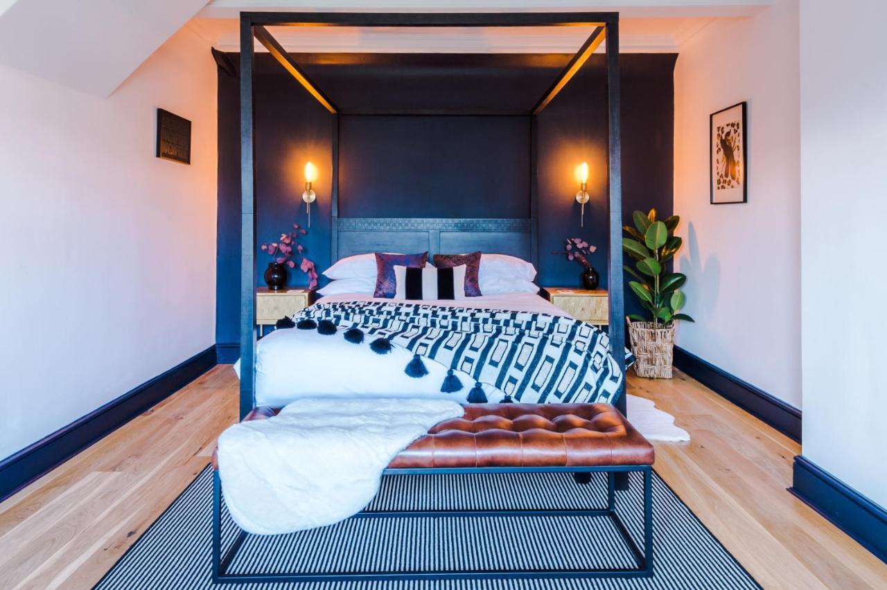Exquisite Home In Windsor By Casa By Grace, Near Legoland, Perfect For Large Groups, Pet Friendly, Free Parking, Sleeps 7-9! מראה חיצוני תמונה